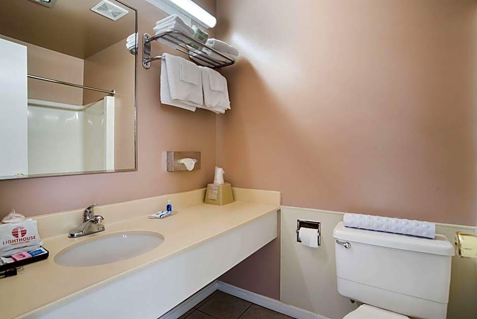 Rodeway Inn at Somers Cove Marina