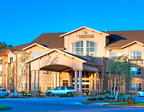 ClubHouse Hotel and Suites Pierre