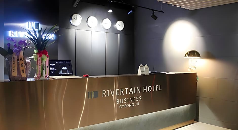 Rivertain Hotel Gyeongju