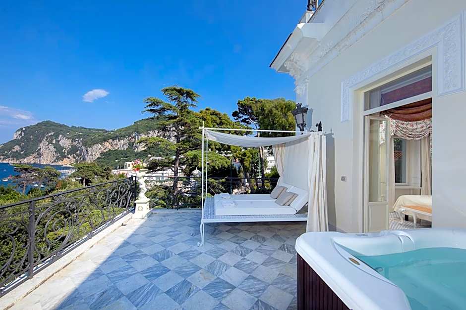 Luxury Villa Excelsior Parco