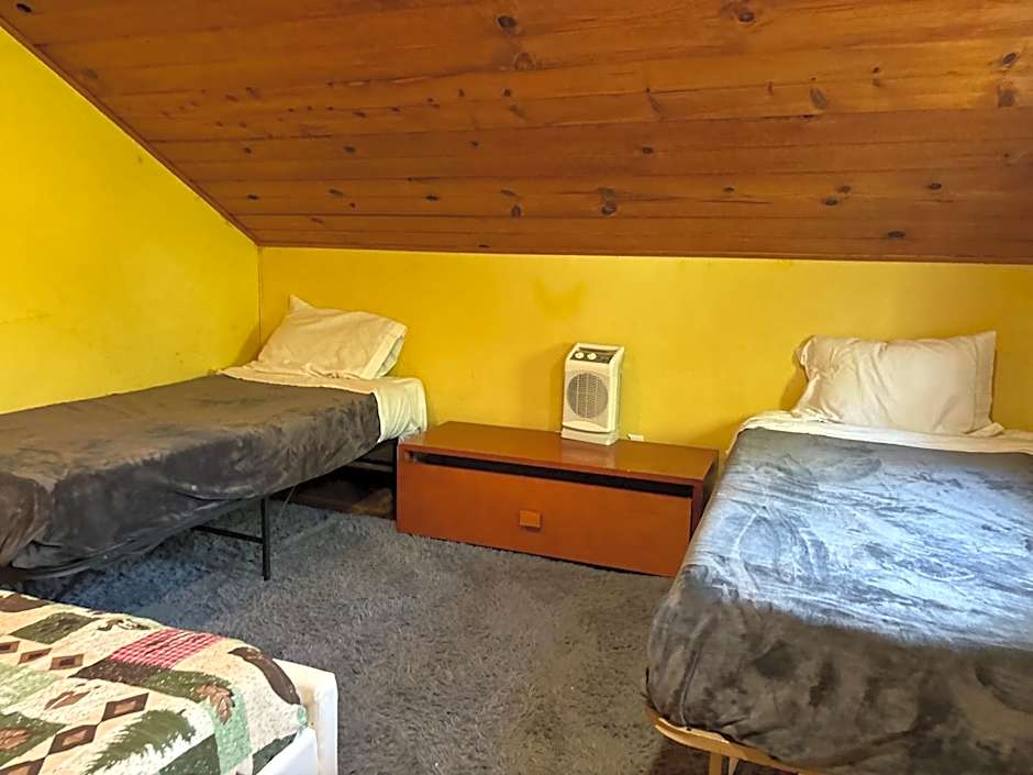 Sequoia River Front Cabins