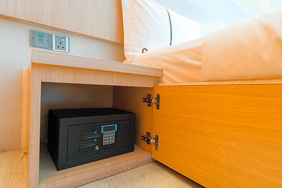 Orange Premier Hotel Taman Segar