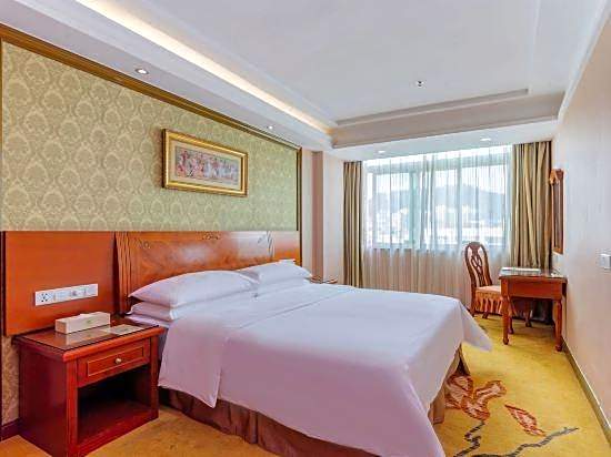 Vienna Hotel Huizhou West Lake Maidi South Road