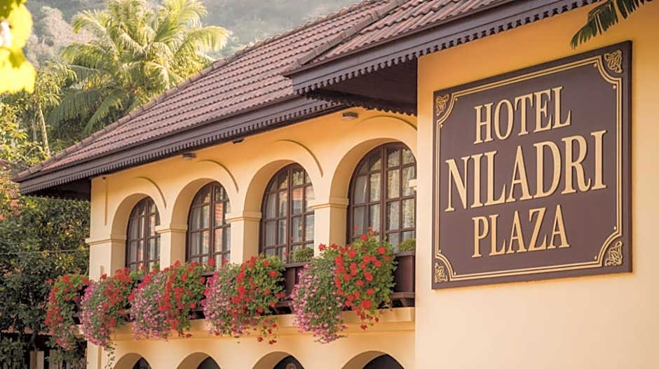 Hotel Niladri Plaza (Siliguri,WB)