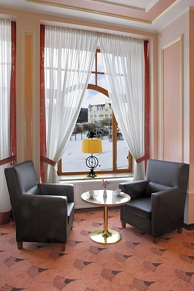 Ensana Hvězda - Imperiál - Neapol