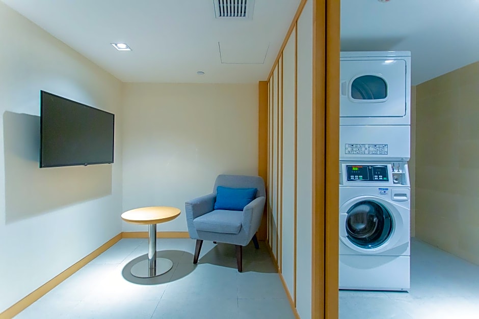 Holiday Inn Express Yaan City Center By IHG