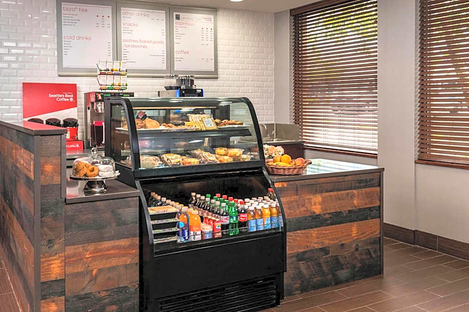 Four Points by Sheraton Boston Logan Airport Revere