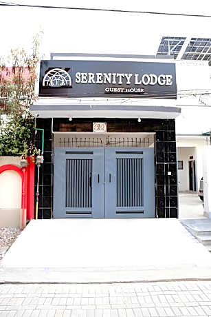 Serenity Lodge Guest House