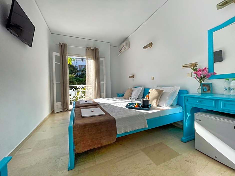 Stratos Hotel