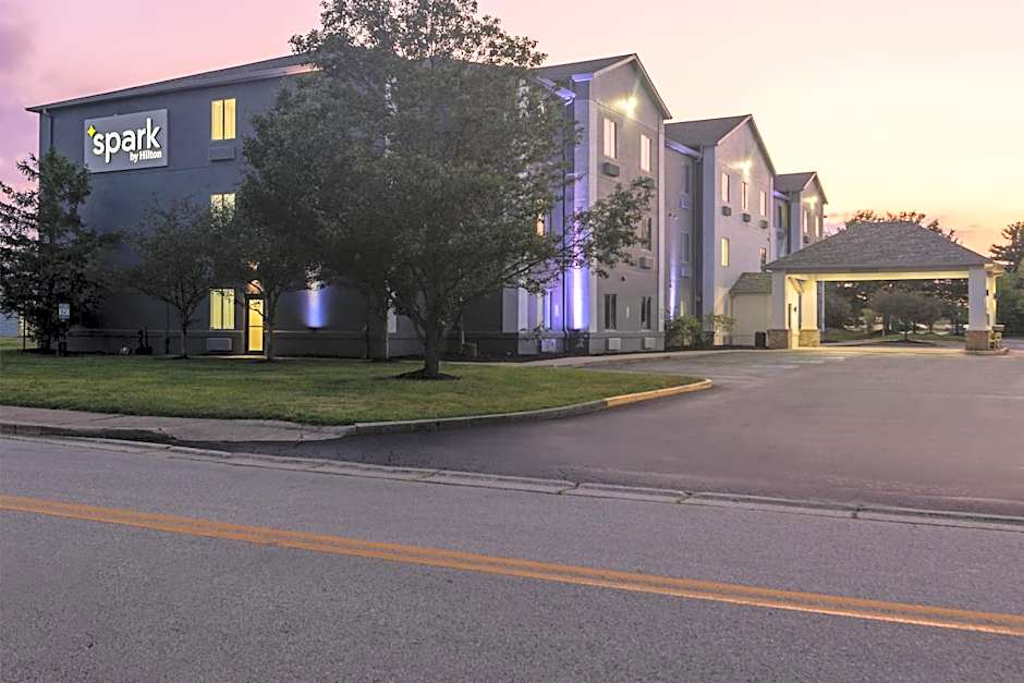 Spark by Hilton Indianapolis Northeast Fishers