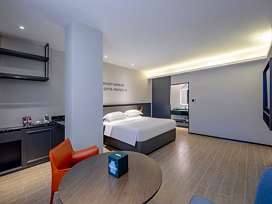 Premier City Comfort Hotel Nanning Binyang Trade City TV Station