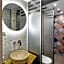 Belmondo Hotel