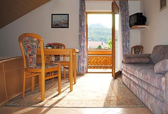 Gasthof-Hotel-Löwen