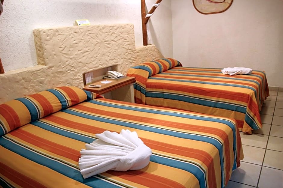 Hotel Palapa Palace Inn