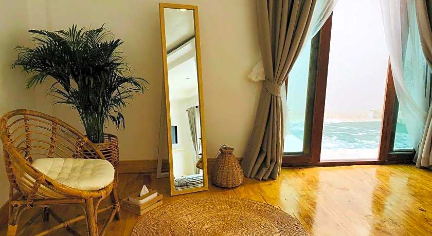 Baancaptainhook pool kohlarn