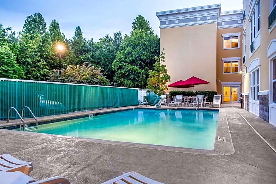 Comfort Suites at Isle of Palms Connector