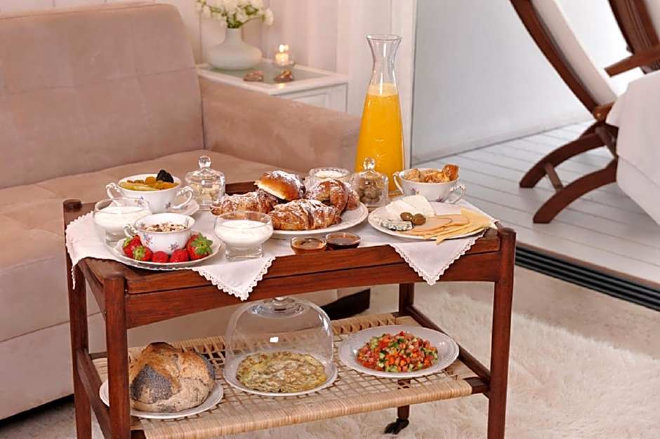 Yamim Suites On The Beach