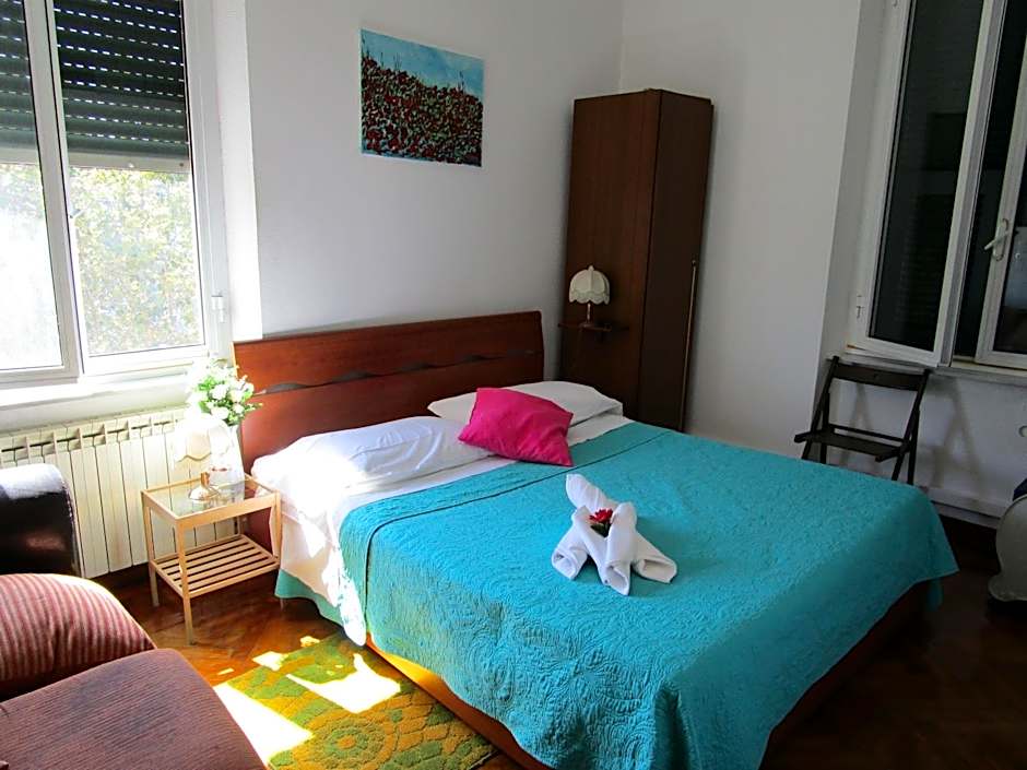 Hotel Guesthouse MASSENA