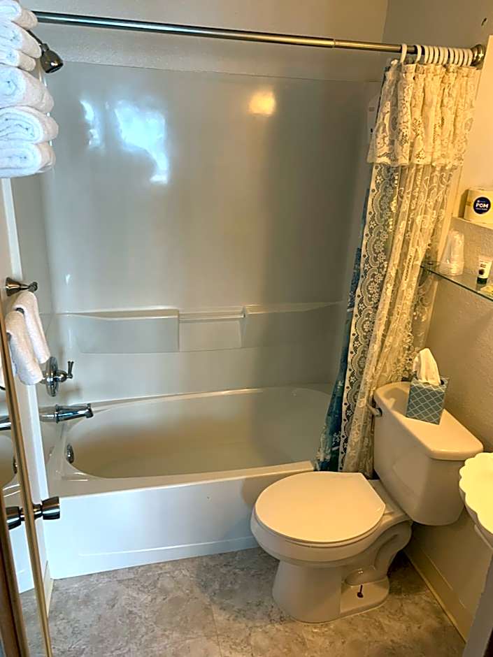 Sugarloaf Mountain Motel