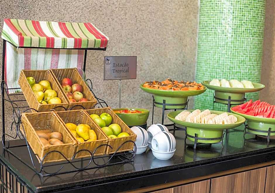 Estanplaza International