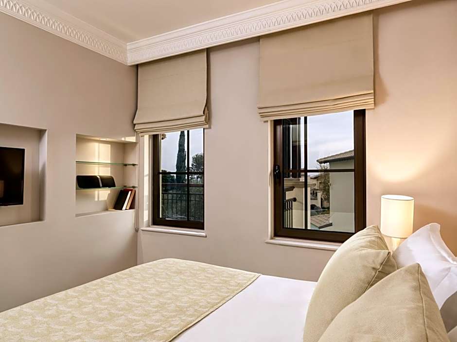 Atlantica Aphrodite Hills Hotel