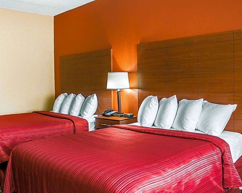 Quality Inn Manitowoc