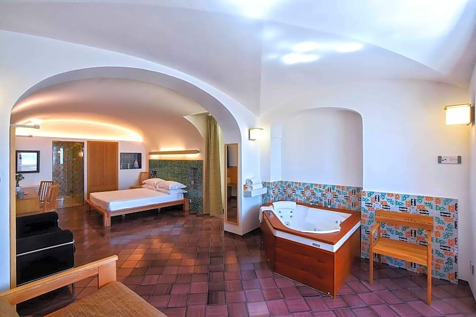 Photo 1 of 14 of Suite, Sea View, Annex Building
