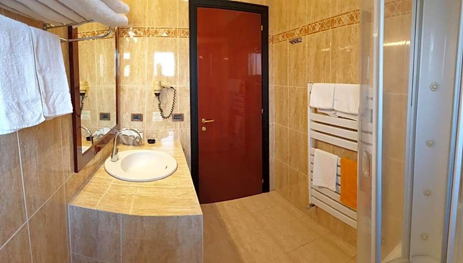 Palahotel Vallenoce