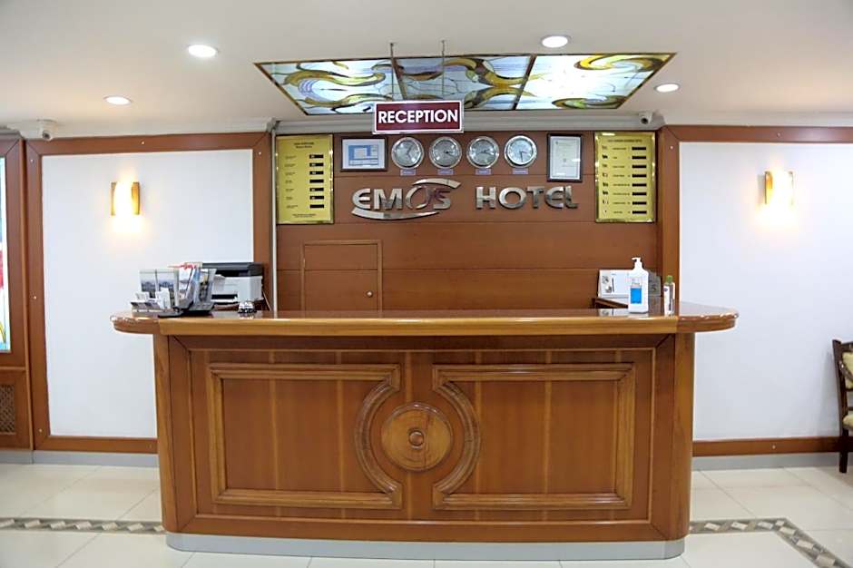 EMOS HOTEL