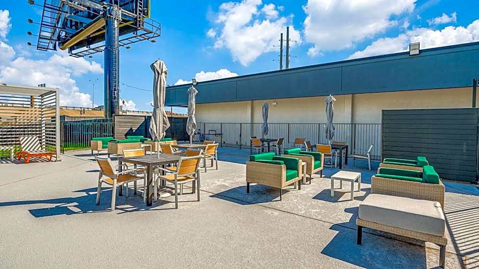 Staybridge Suites Dallas Market Ctr Love Field by IHG