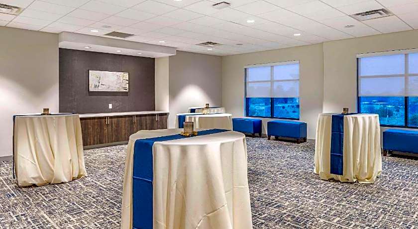 Cambria Hotel Rock Hill - University Center