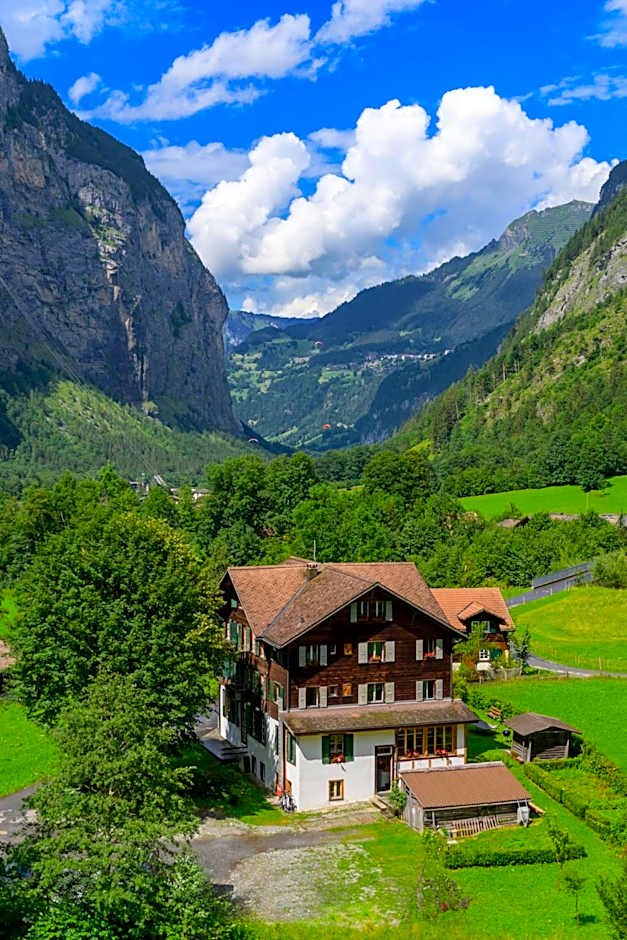 ALPENHOF Mountain Lodge
