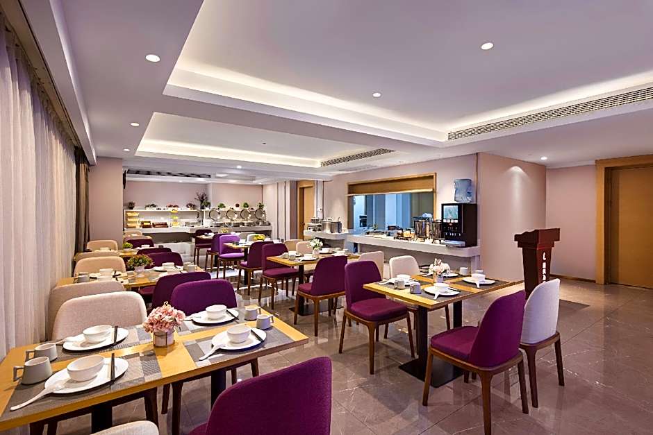 Lavande Hotels· Jingmen Xingqiu Shijiecheng