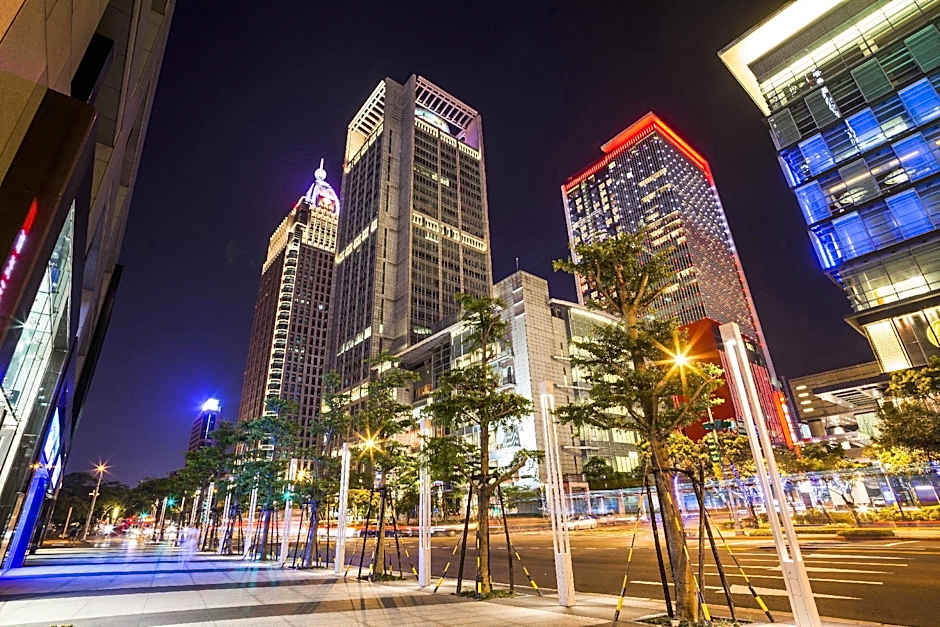 Dongmen Hotel