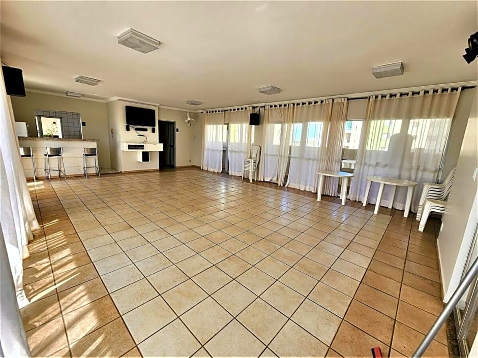 Res Ingrid Bloco B AP 910 · Apartamento completo de 2 quartos.