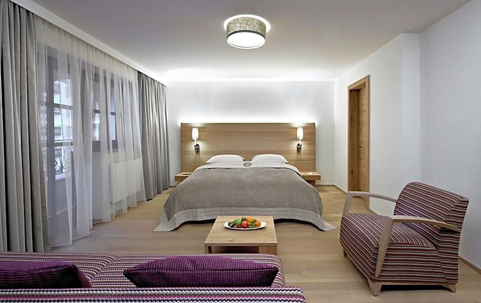 Schwarzer Adler Kitzbuhel - Adults Only