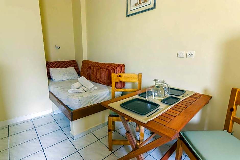 Stathopoulos Apartments