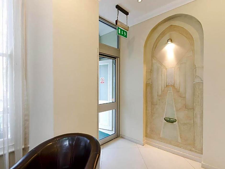 The Royal Chulan Hyde Park Hotel