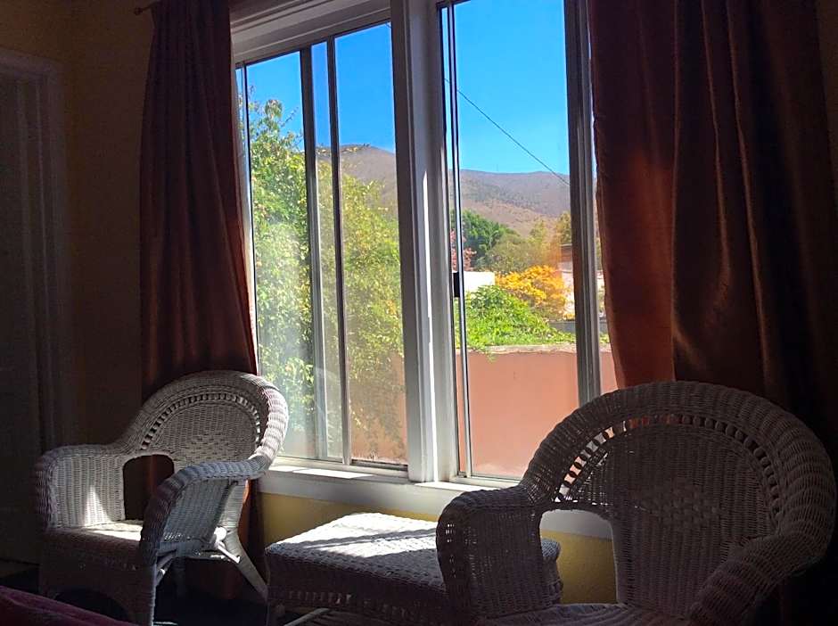 Los Padres Inn