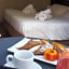 Smart Hotel Gallery House
