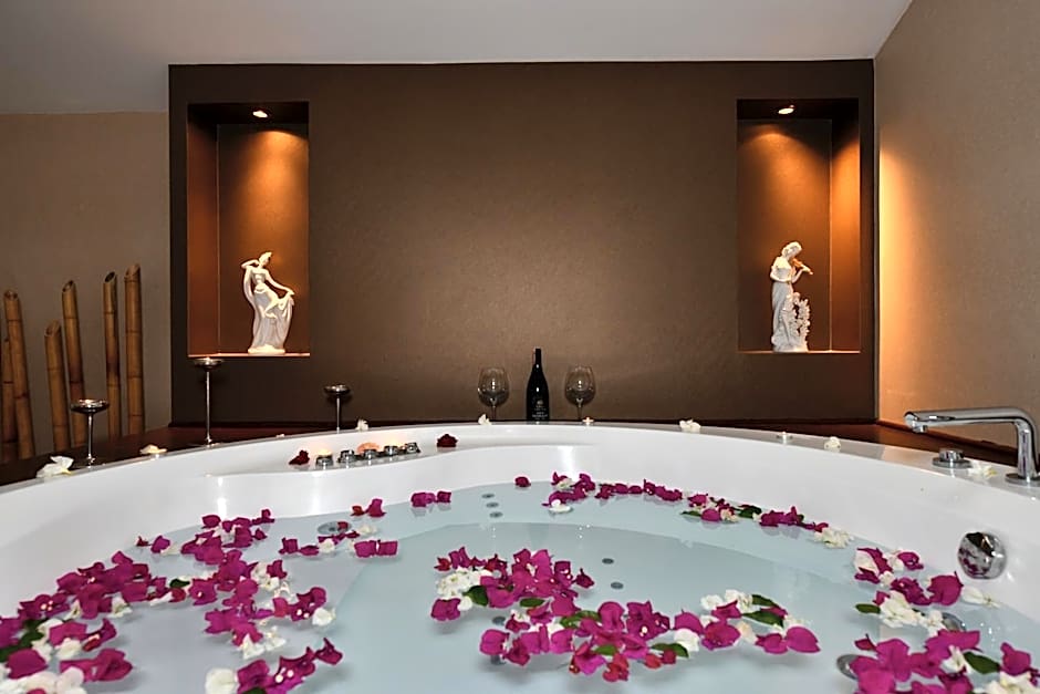 Blueberry Boutique Hotel