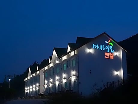 Macaio Pension