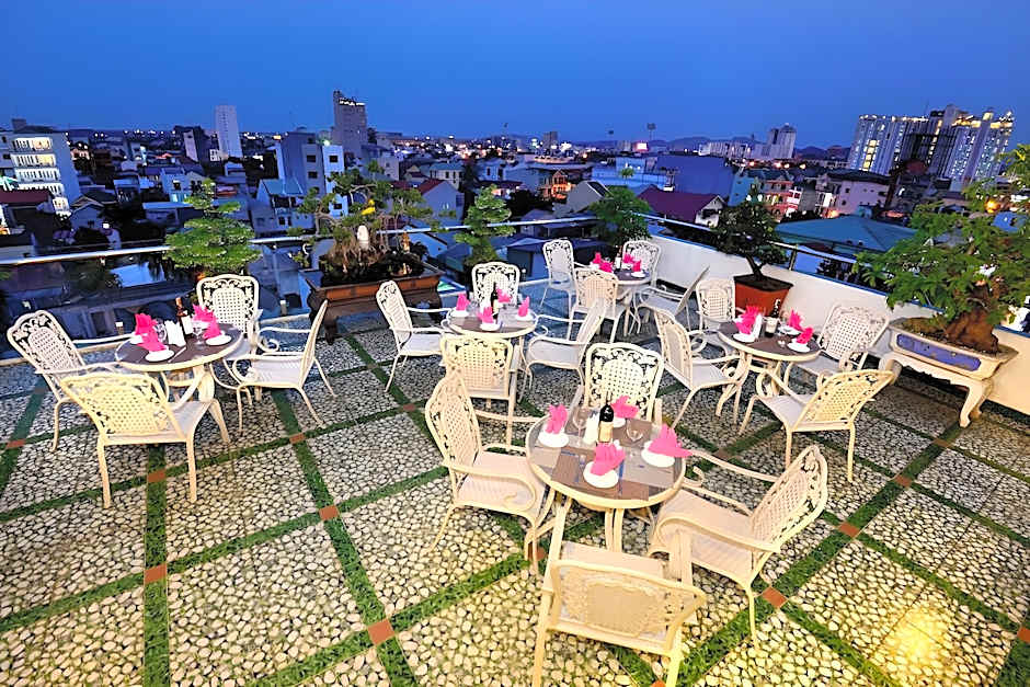 Thanh Lich Hue Hotel