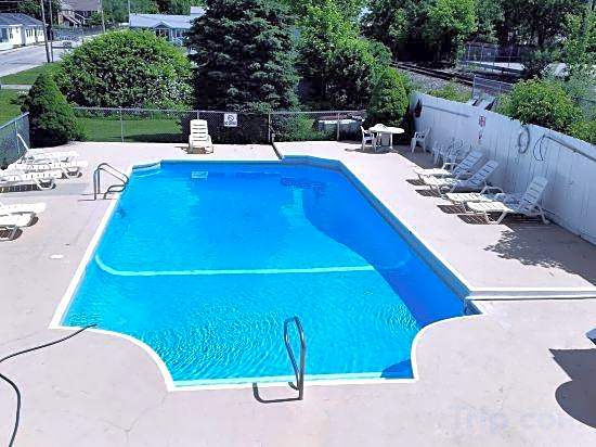 Seabreeze Motel