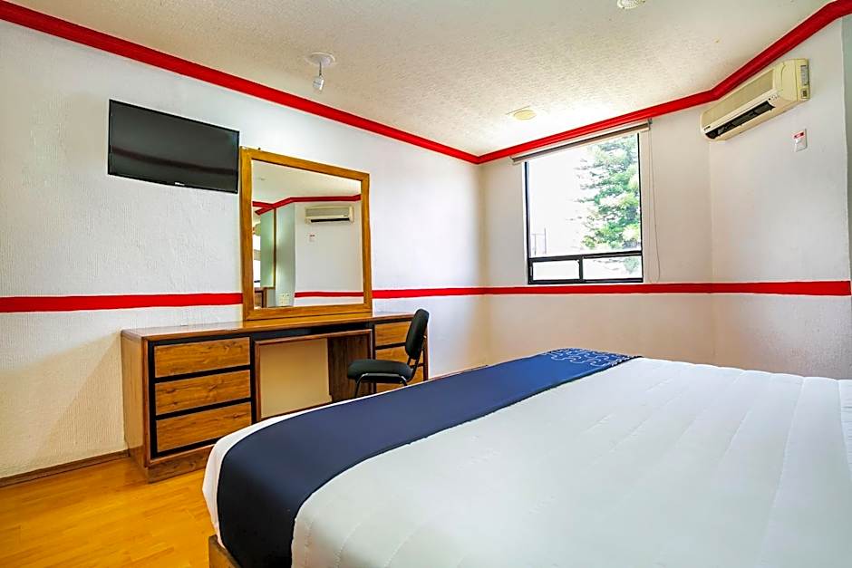 Capital O Hotel Casa Blanca, Morelia