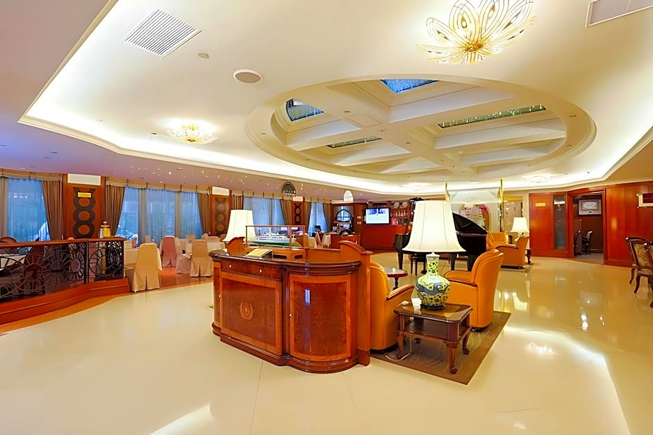 Evergreen Laurel Hotel