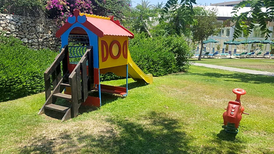 Neot Golf Caesarea Garden Apartment