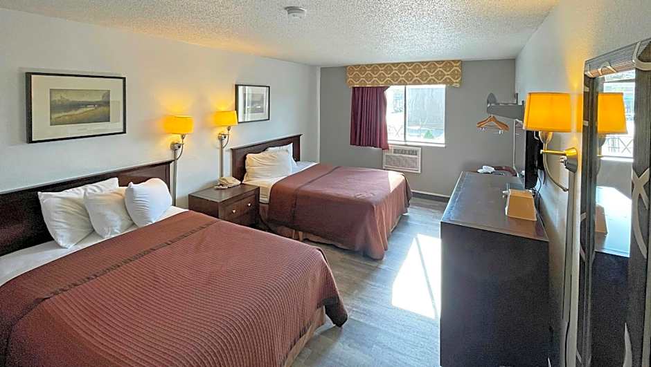 Photo 1 of 10 of 2 Double Beds