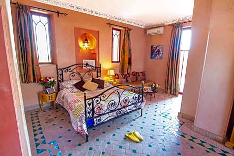 Standard Double Suite