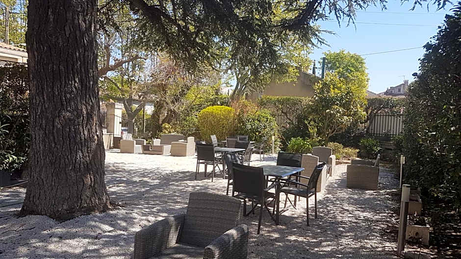 Le Castelet des Alpilles